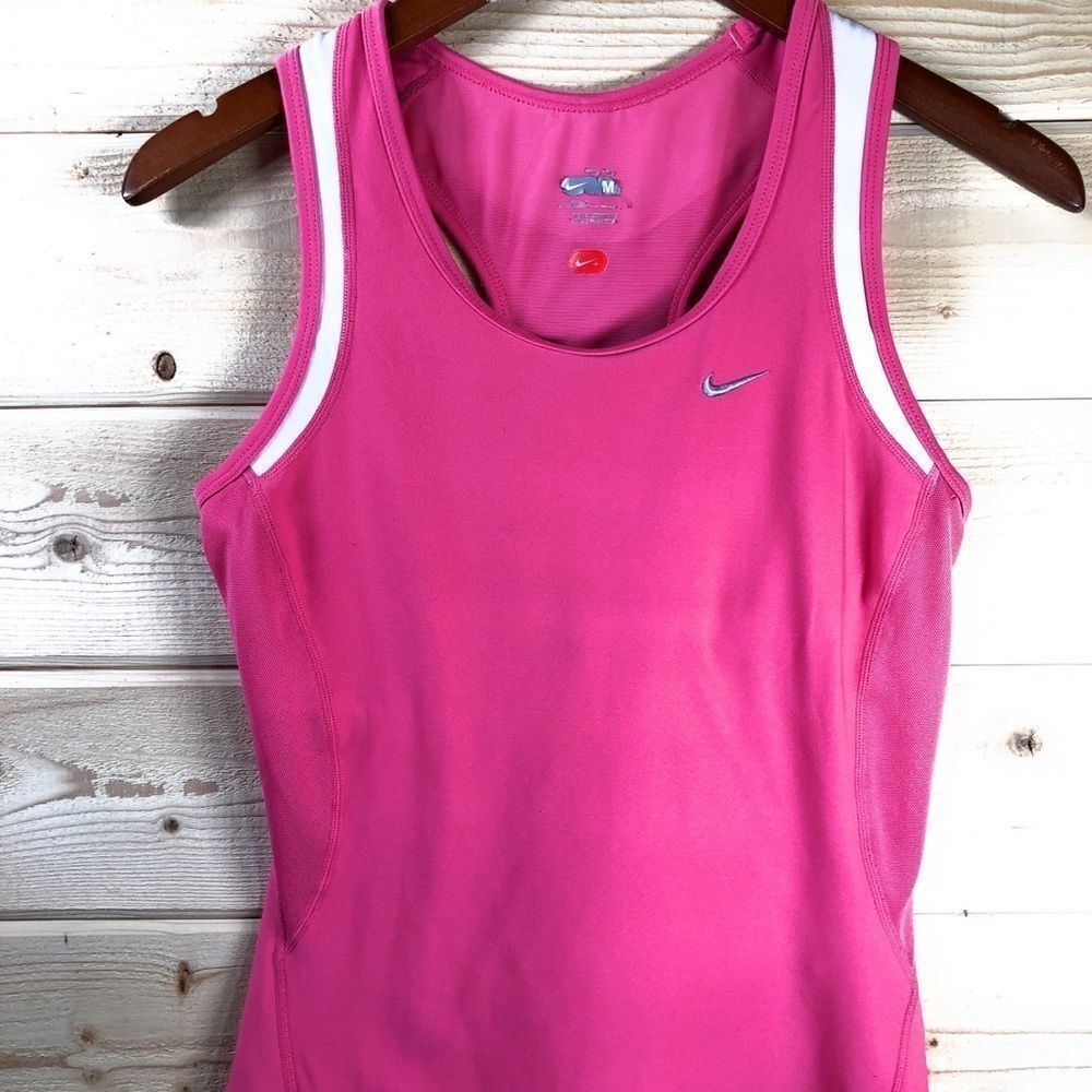 Nike Racerback Tank Top With Built In Bra - Picture 6 of 7